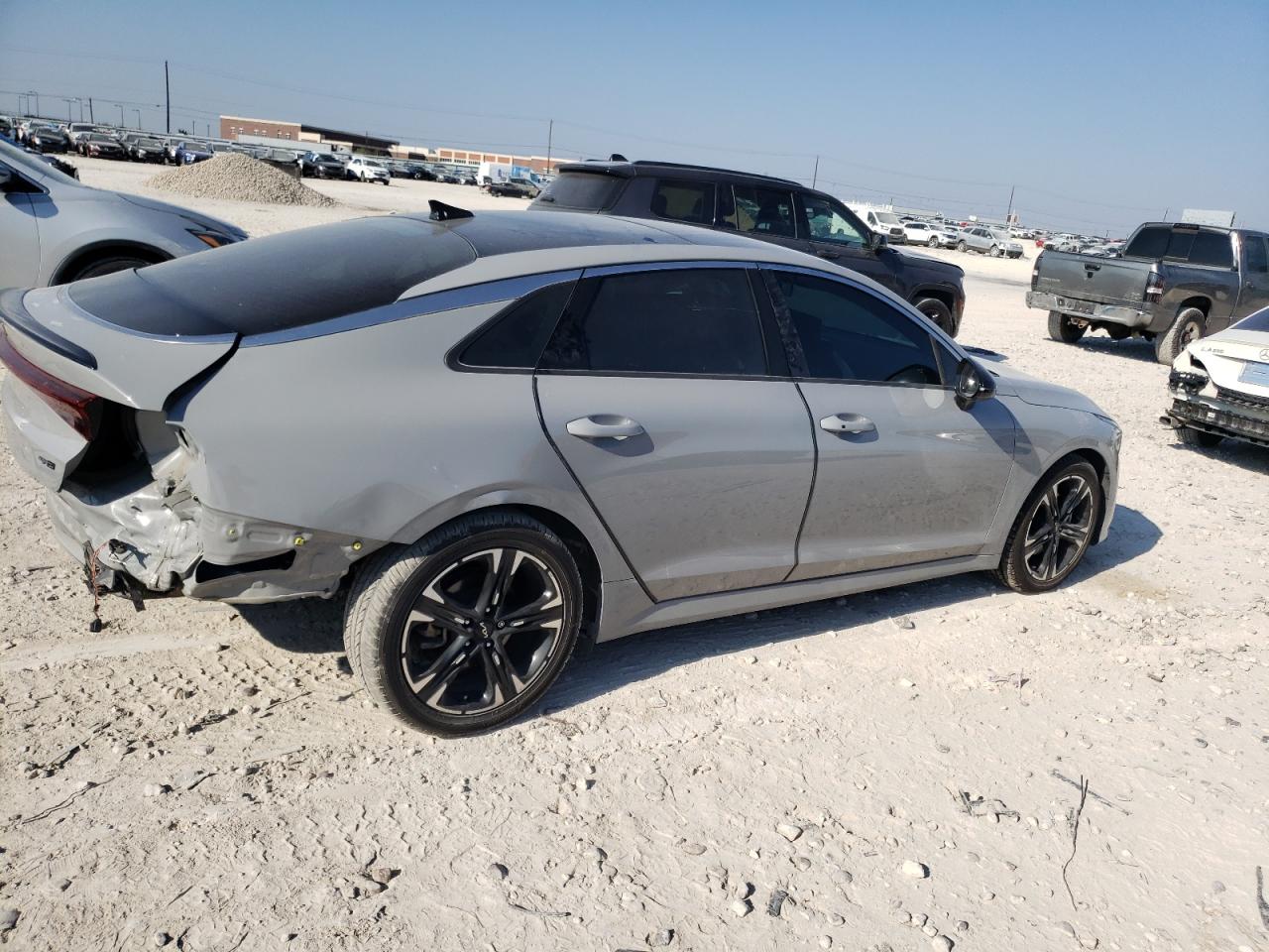 Obraz 3 z 2022 KIA K5 GT LINE 2022 z VIN 5XXG64J23NG108123