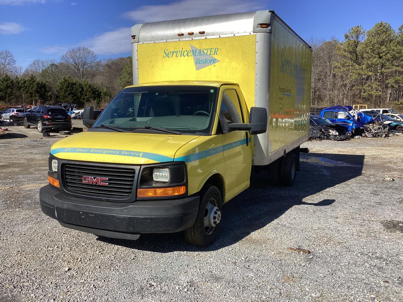 Image 2 of 2014 GMC SAVANA CUTAWAY G3500 2014 with VIN 1GD373BG2E1140617