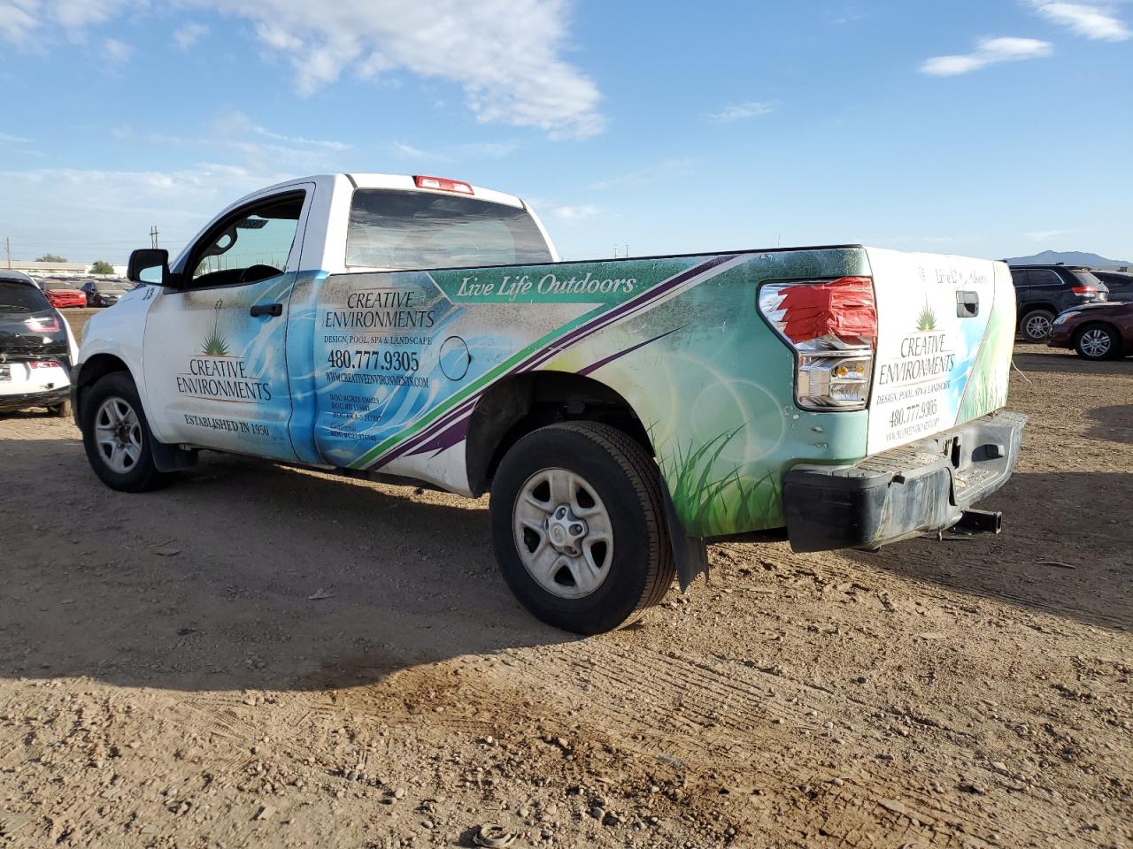 Obraz 2 z 2013 TOYOTA TUNDRA  2013 z VIN 5TFLU5F1XDX029100