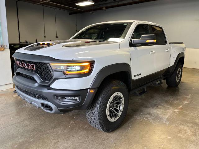 Obraz 2 z 2021 RAM 1500 TRX 2021 z VIN 1C6SRFU98MN716171