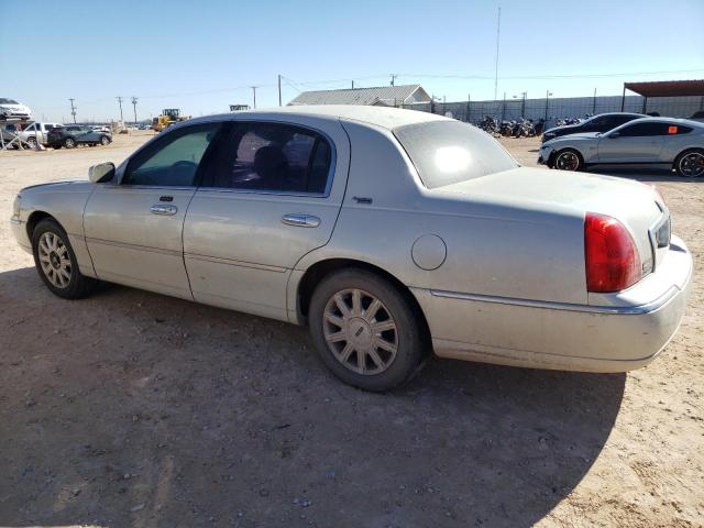 Изображение 2 2007 LINCOLN TOWN CAR SIGNATURE LIMITED 2007 с VIN 1LNHM82V37Y607452