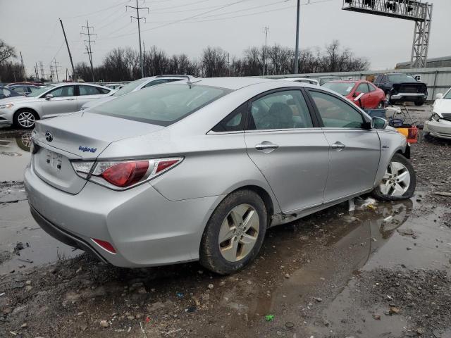 Image 3 of 2012 HYUNDAI SONATA HYBRID 2012 with VIN KMHEC4A4XCA061078