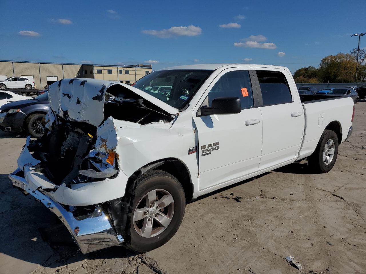Obraz 1 z 2019 RAM 1500 CLASSIC SLT 2019 z VIN 1C6RR6TT3KS689181