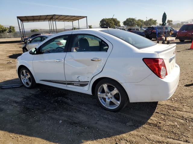 Obraz 2 z 2015 CHEVROLET SONIC LTZ 2015 z VIN 1G1JE5SB8F4181859