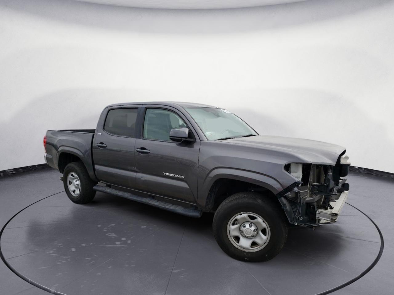 Image 1 of 2018 TOYOTA TACOMA DOUBLE CAB 2018 with VIN 5TFAX5GN7JX122930