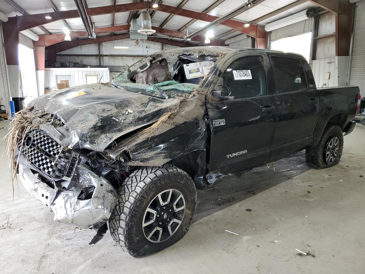 Obraz 2016 TOYOTA TUNDRA CREWMAX SR5 2016