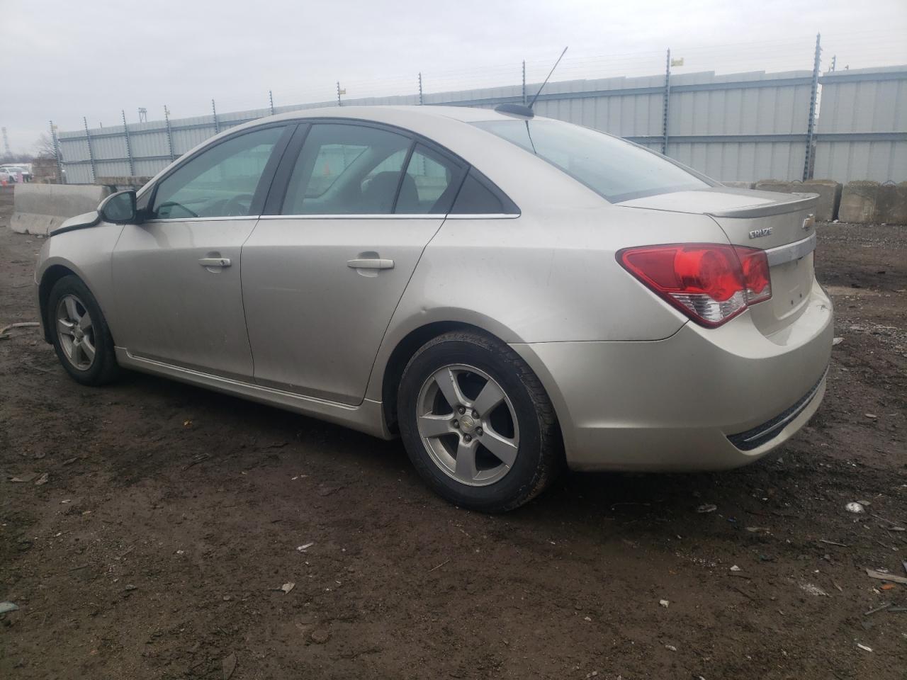 Изображение 2 2016 CHEVROLET CRUZE LIMITED LT 2016 с VIN 1G1PE5SB4G7112516