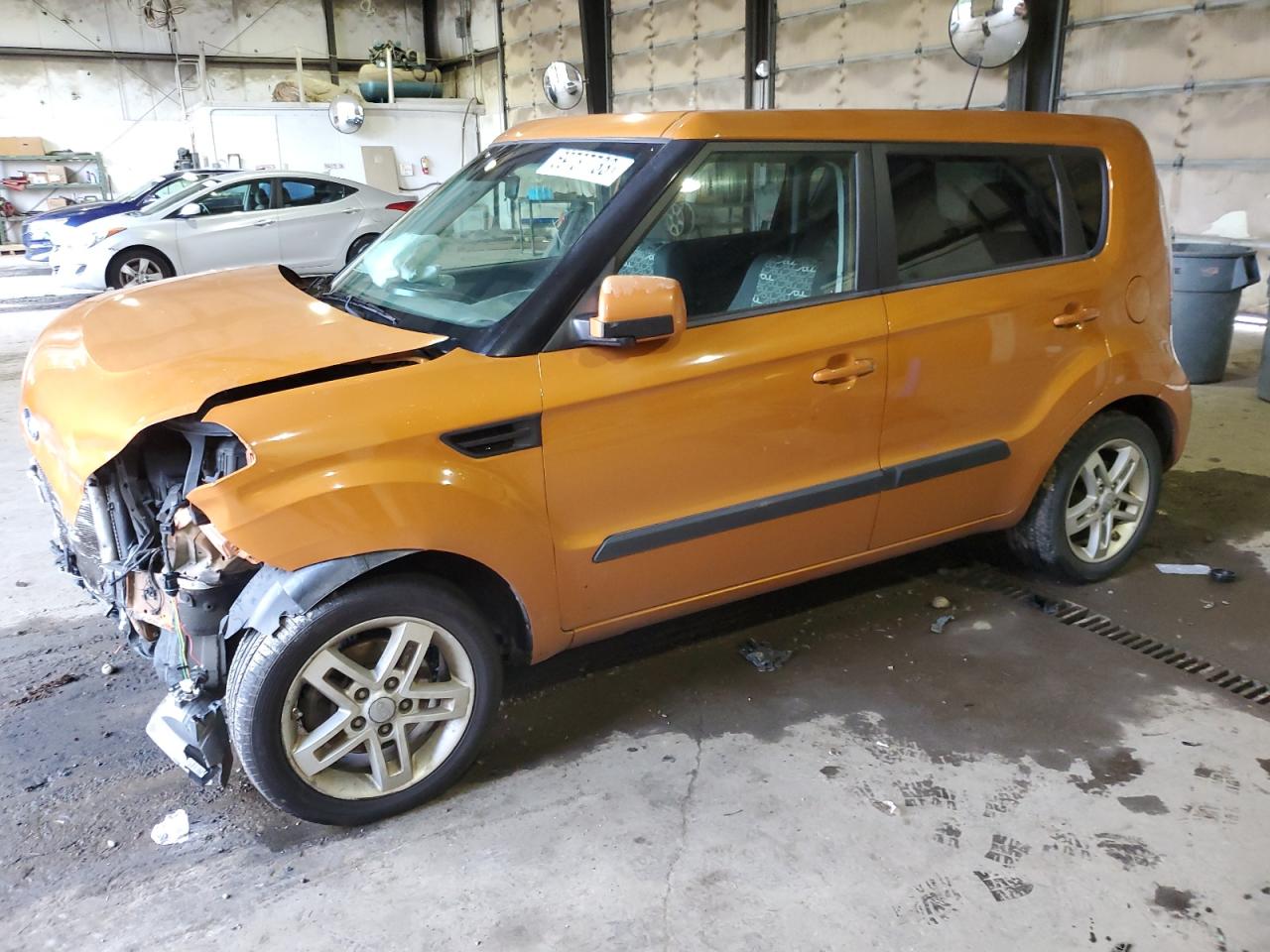 2011 KIA SOUL + 2011 image