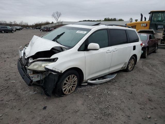 Image 1 of 2011 TOYOTA SIENNA XLE 2011 with VIN 5TDYK3DC9BS165404