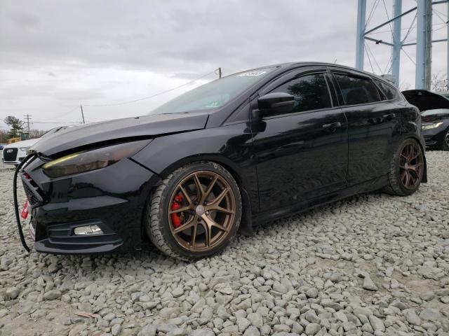 Image 1 of 2016 FORD FOCUS ST 2016 with VIN 1FADP3L96GL354628