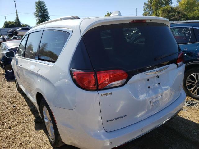 Image 2 of 2017 CHRYSLER PACIFICA TOURING L 2017 with VIN 2C4RC1BG9HR609040