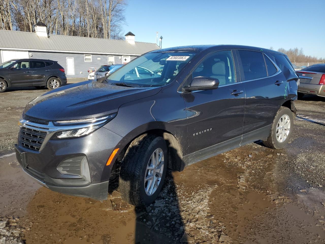 Image 1 of 2022 CHEVROLET EQUINOX LT 2022 with VIN 2GNAXUEV7N6154125