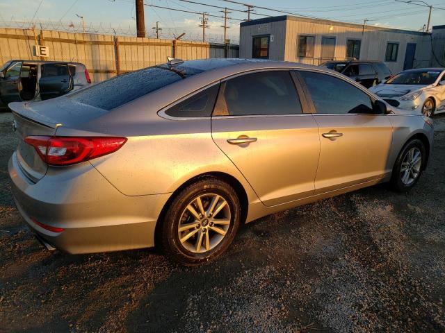 Obraz 3 z 2015 HYUNDAI SONATA SE 2015 z VIN 5NPE24AF8FH057228
