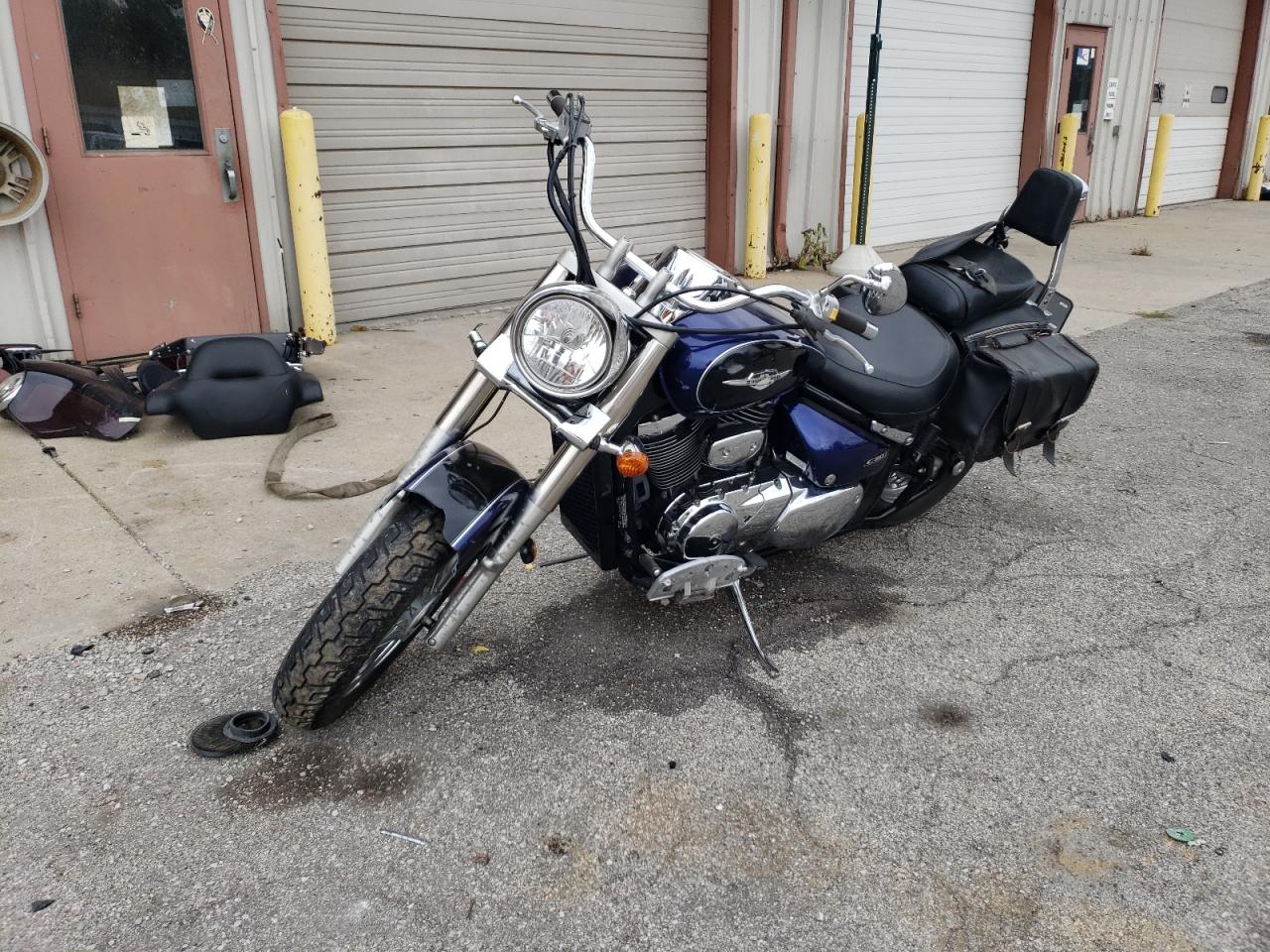Image 2 of 2005 SUZUKI C50  2005 with VIN JS1VS55A952115619