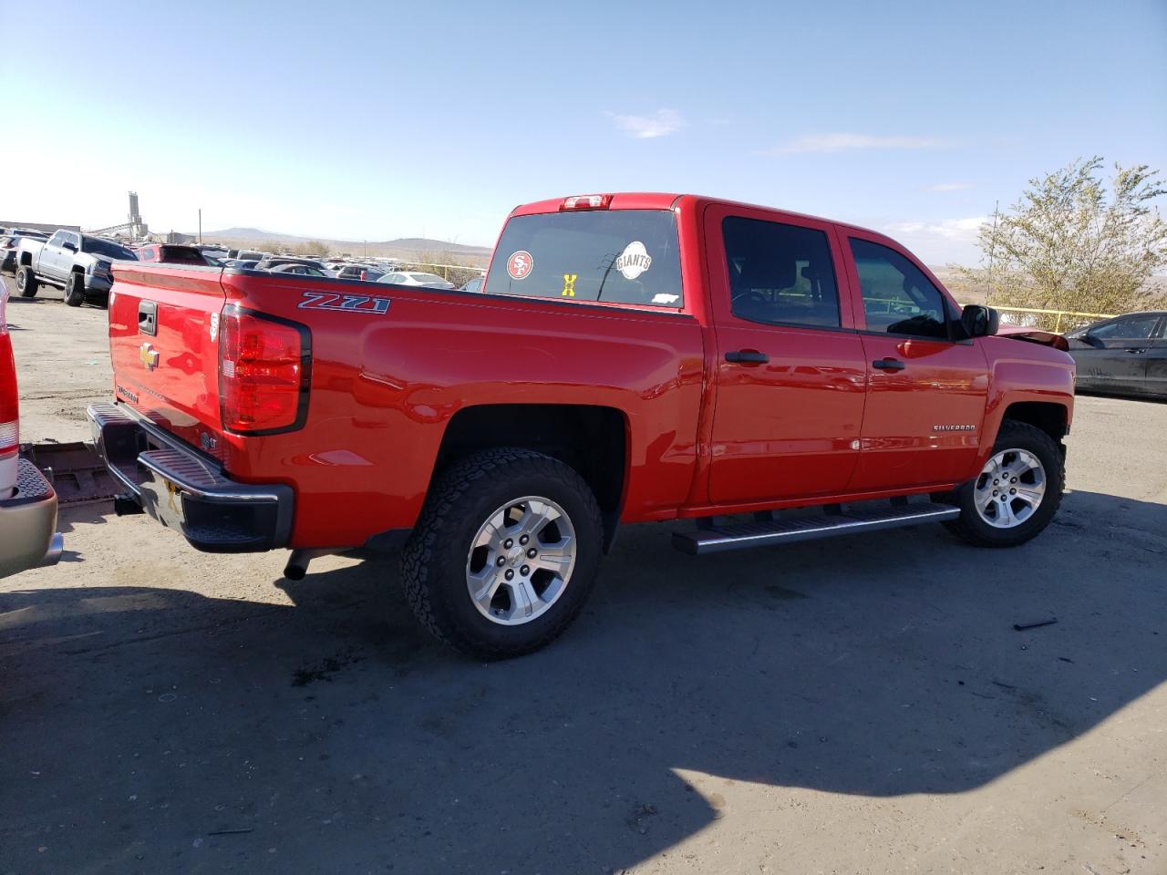 Image 3 of 2014 CHEVROLET SILVERADO C1500 LT 2014 with VIN 3GCPCREC2EG228355