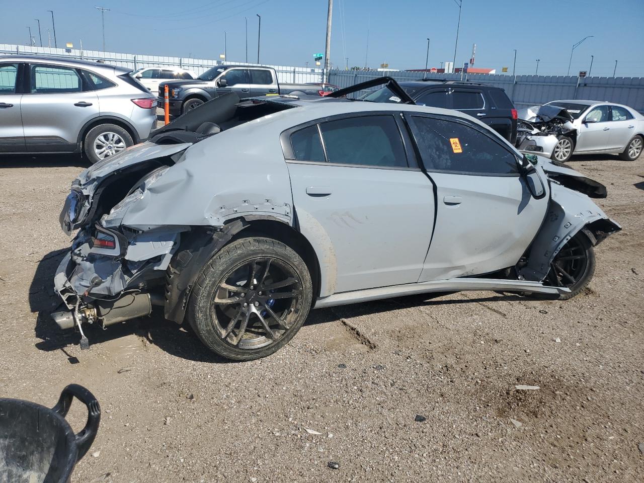 Obraz 3 z 2022 DODGE CHARGER SRT HELLCAT 2022 z VIN 2C3CDXL97NH187264