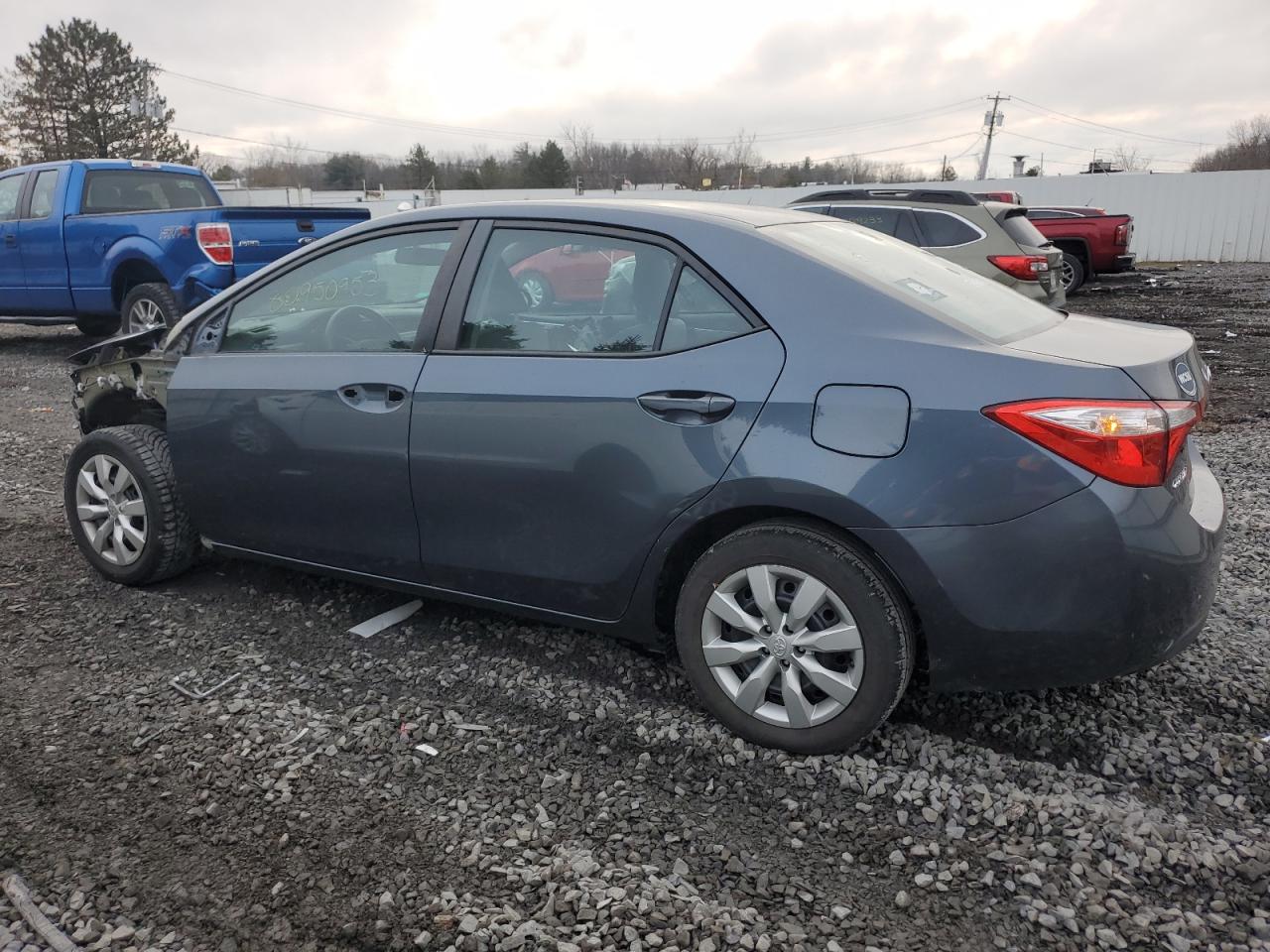 Image 2 of 2016 TOYOTA COROLLA L 2016 with VIN 2T1BURHE6GC705290