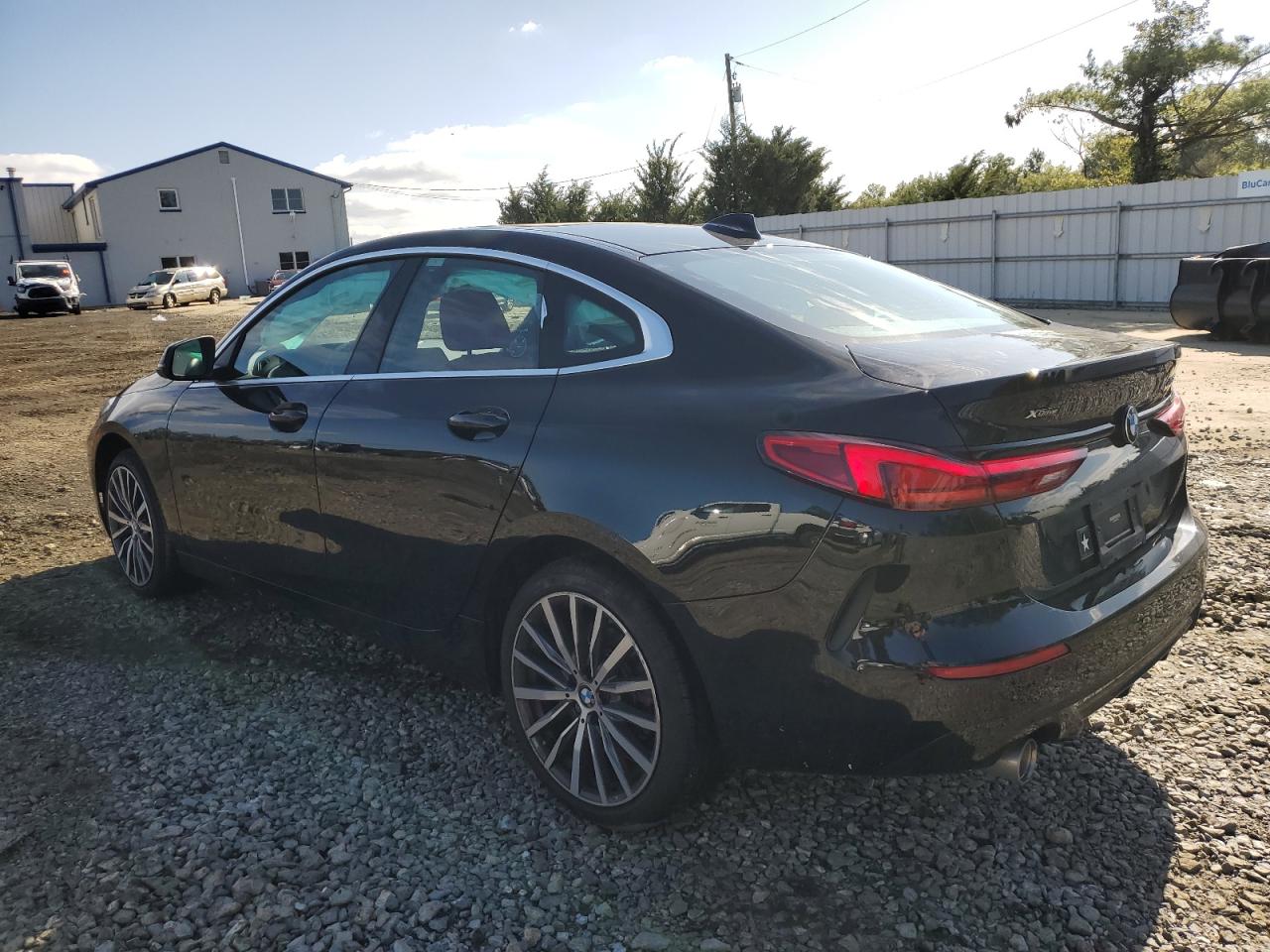 Obraz 2 z 2022 BMW 228XI  2022 z VIN WBA73AK08N7K96292