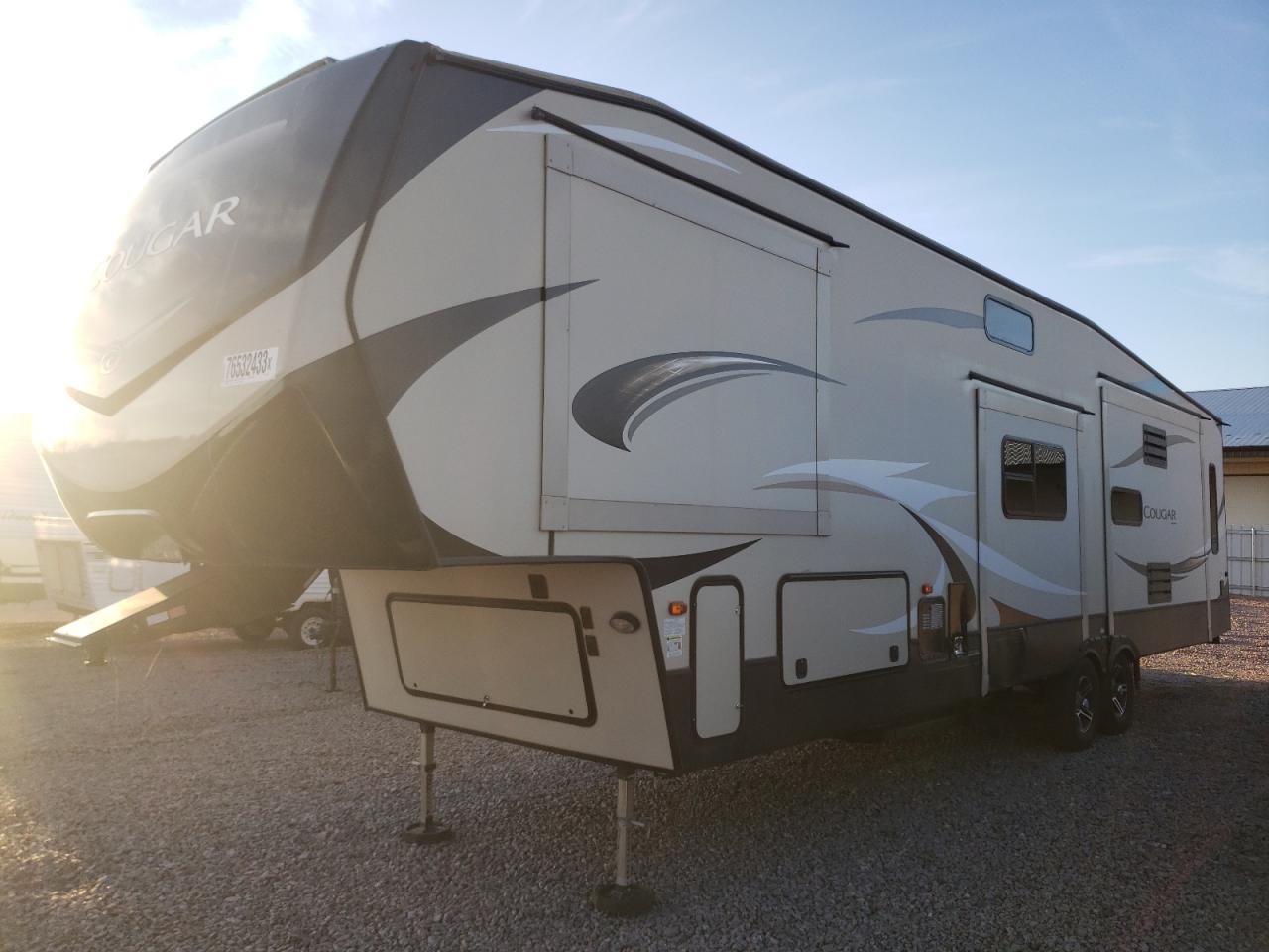 Obraz 2 z 2018 KEYSTONE COUGAR 2018 z VIN 4YDF36822J2511139