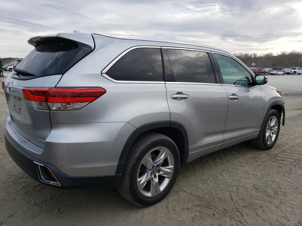 Obraz 3 z 2019 TOYOTA HIGHLANDER LIMITED 2019 z VIN 5TDYZRFH8KS342337