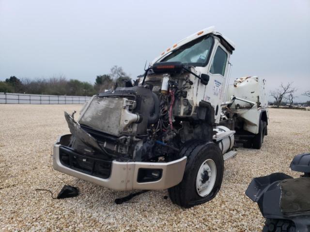 Image 2 of 2016 CATERPILLAR CT660  2016 with VIN 3HTJGTKT8GN012491