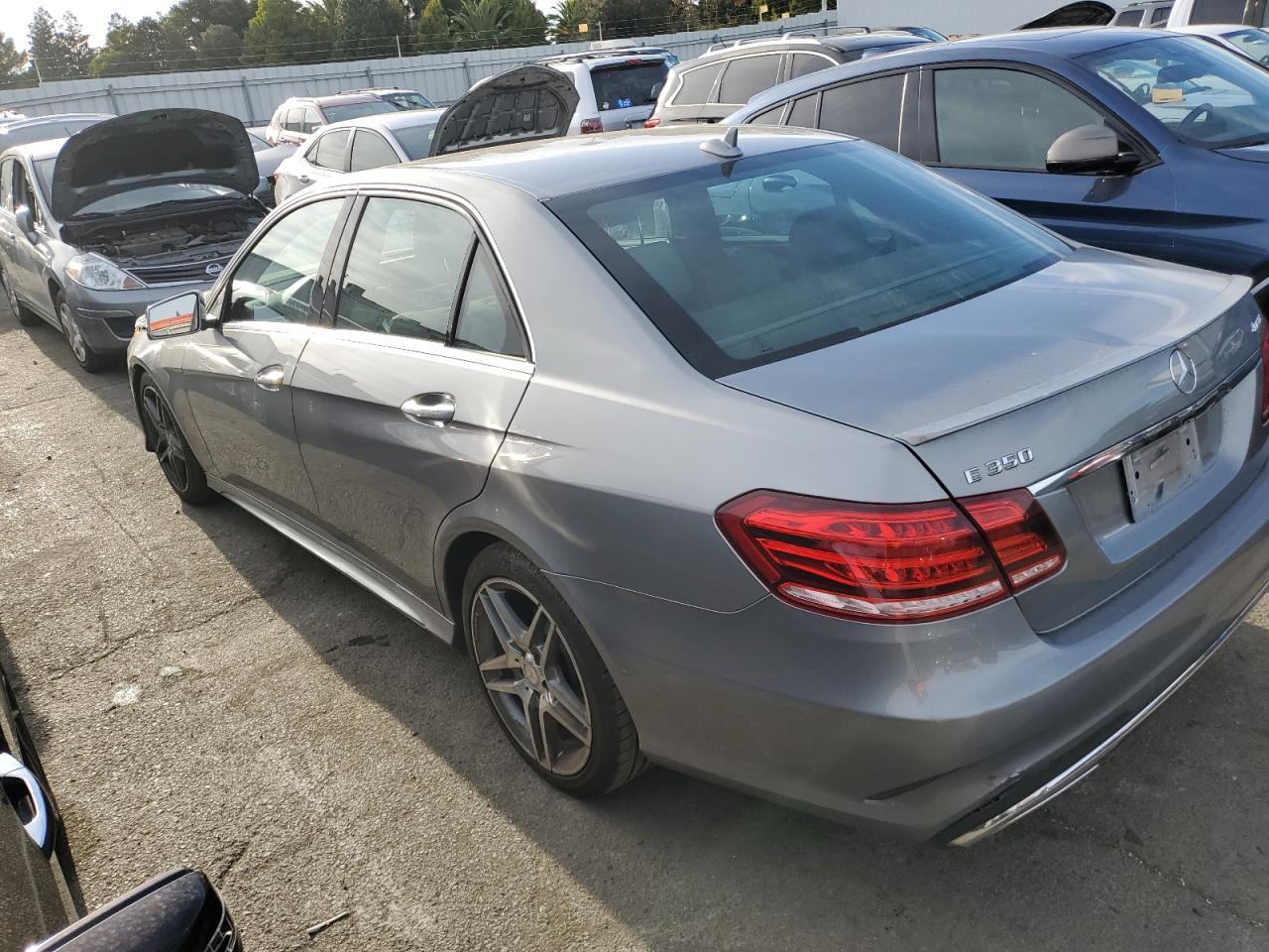 Изображение 2 2014 MERCEDES-BENZ E 350 4MATIC 2014 с VIN WDDHF8JB8EB033295