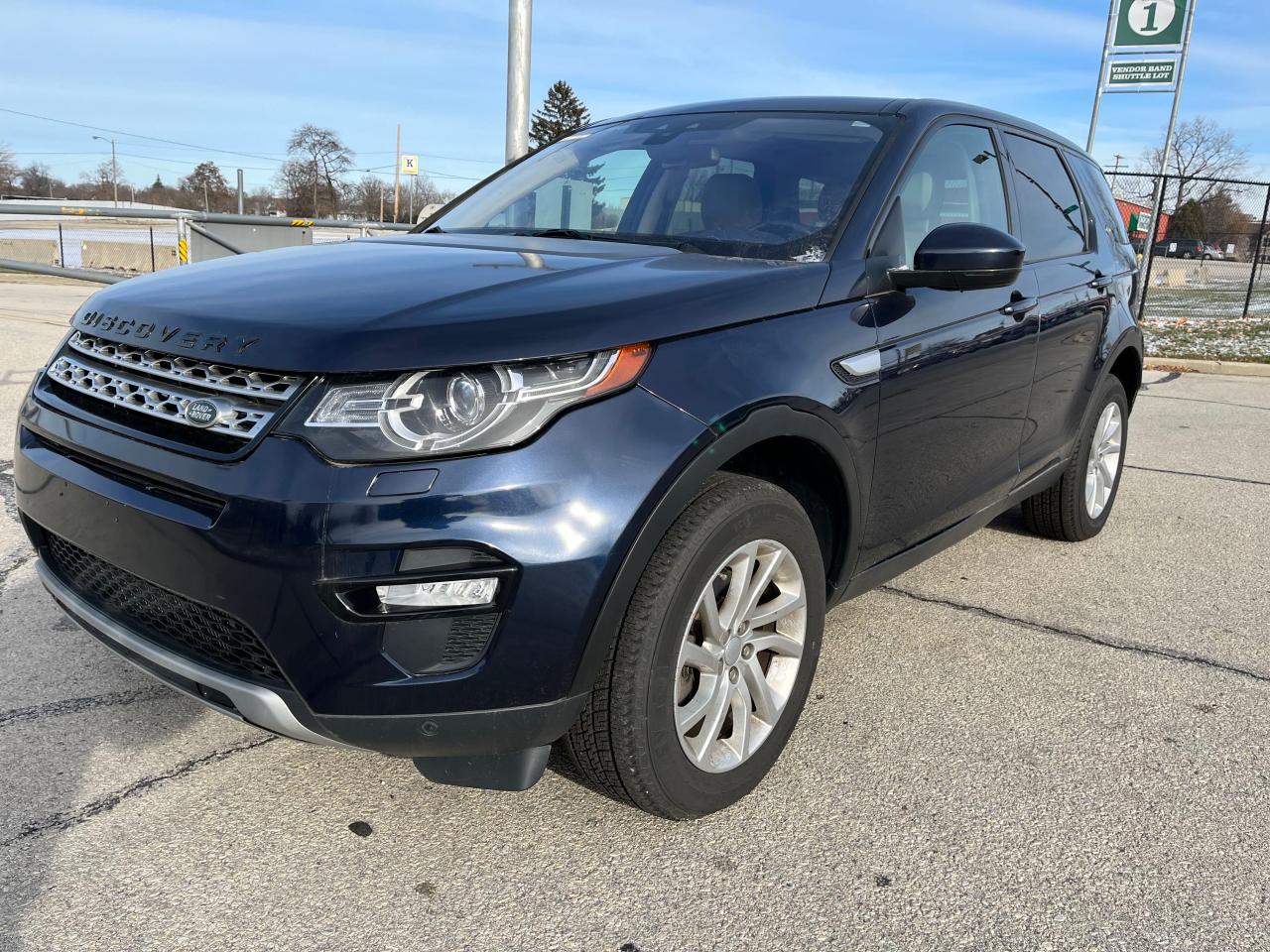 Image 2 of 2017 LAND ROVER DISCOVERY SPORT HSE 2017 with VIN SALCR2BG3HH649208