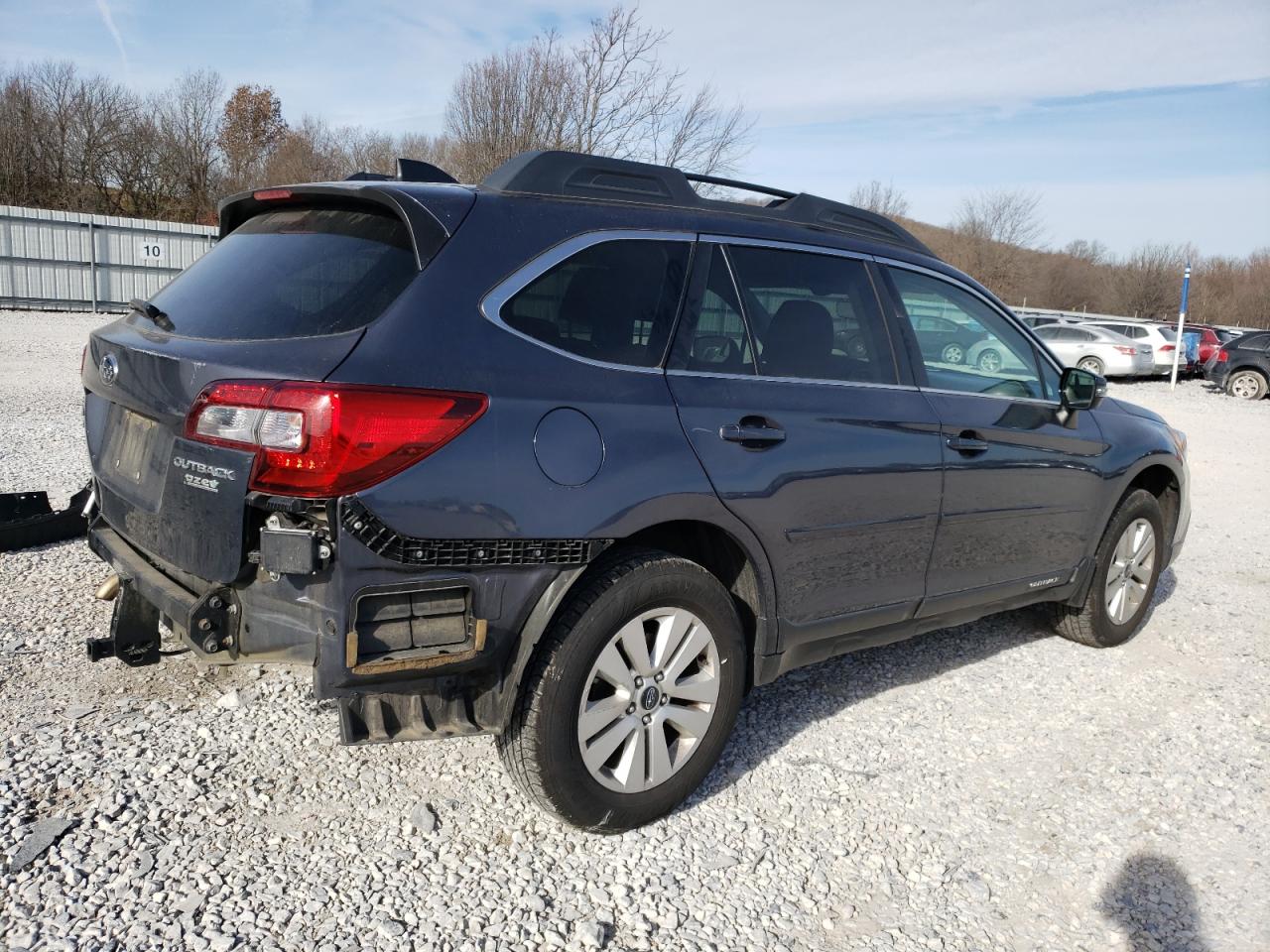 Obraz 3 z 2017 SUBARU OUTBACK 2.5I PREMIUM 2017 z VIN 4S4BSAFC7H3281908