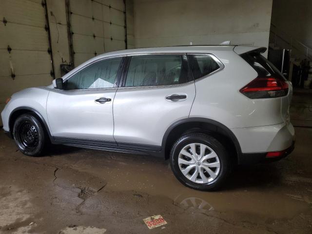 Obraz 2 z 2018 NISSAN ROGUE S 2018 z VIN KNMAT2MVXJP535911