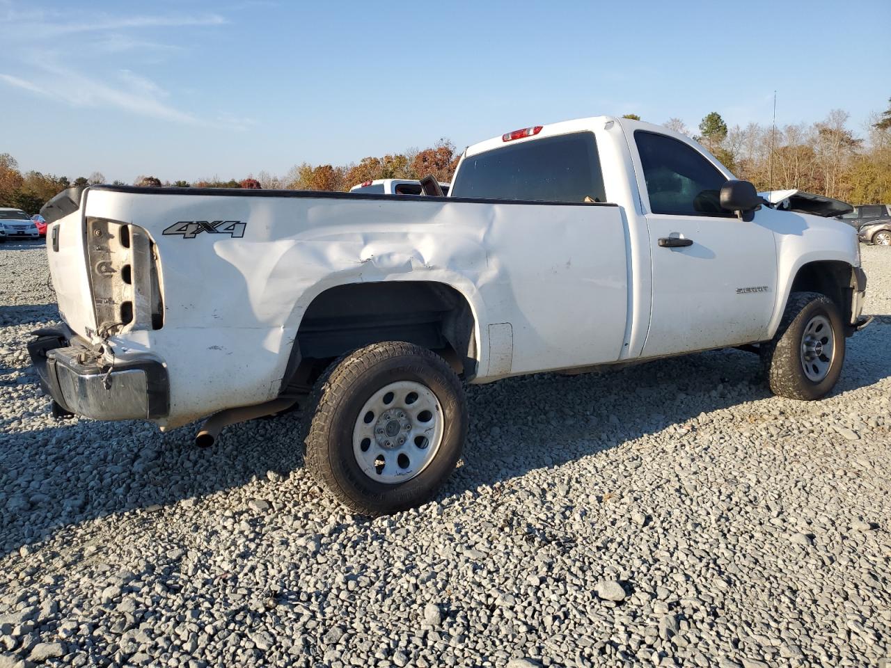 Image 3 of 2013 GMC SIERRA K1500 2013 with VIN 1GTN2TEX1DZ249075
