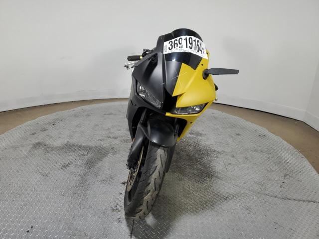 Image 2 of 2016 HONDA CBR600 RR 2016 with VIN JH2PC40J9GK200175