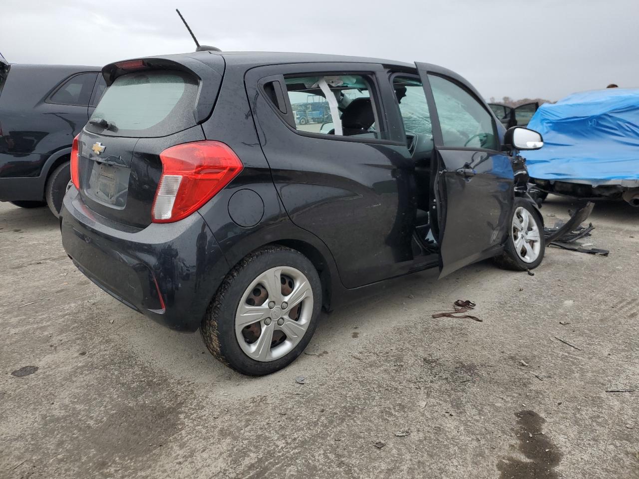 Изображение 3 2019 CHEVROLET SPARK LS 2019 с VIN KL8CB6SA7KC813474