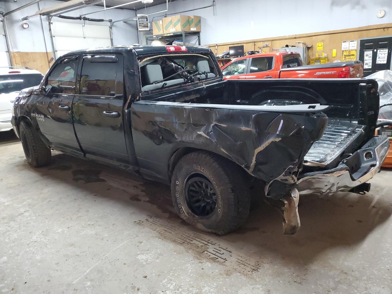 Image 2 of 2016 RAM 1500 ST 2016 with VIN 1C6RR7ST7GS150996