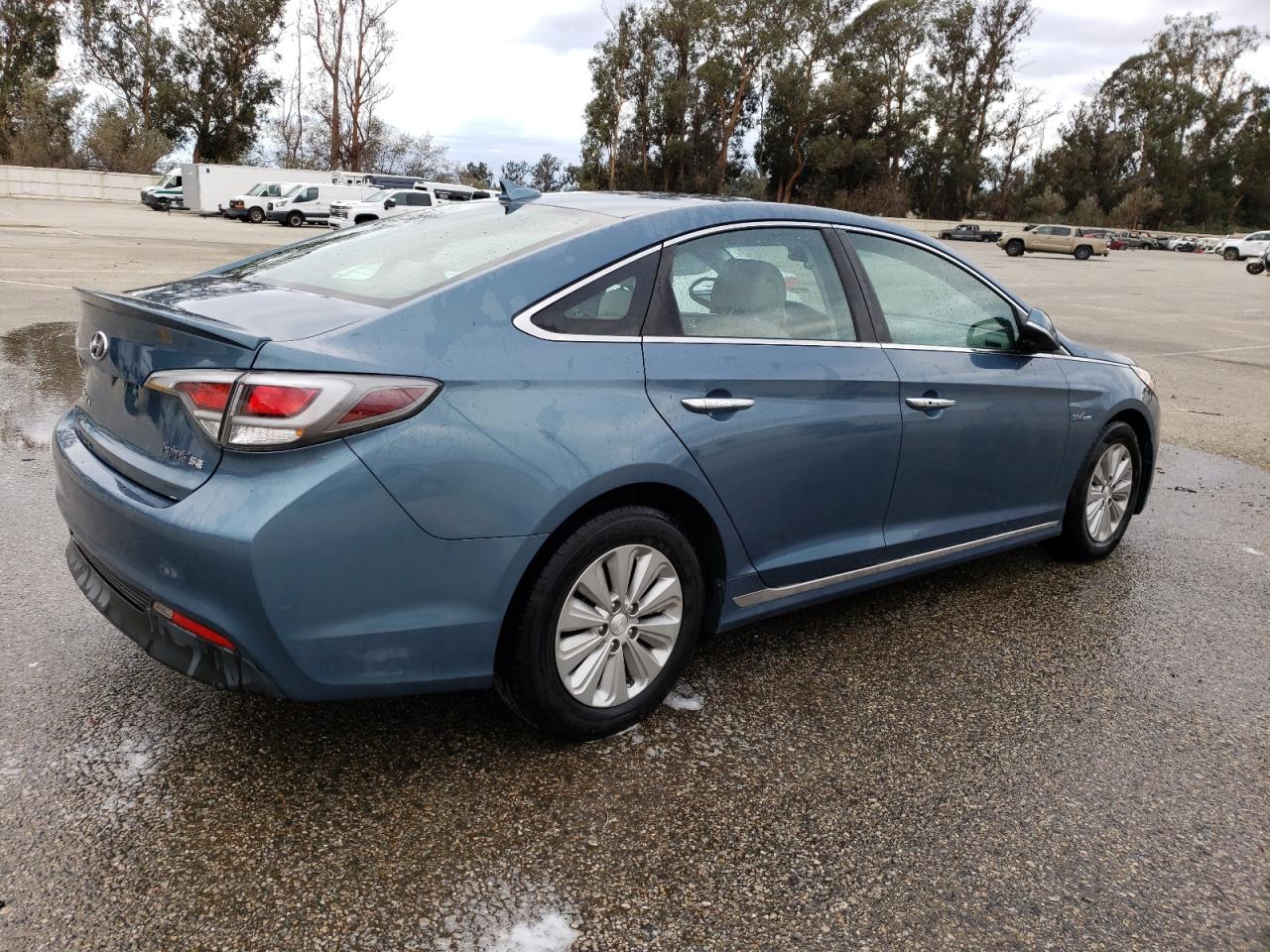 Изображение 3 2016 HYUNDAI SONATA HYBRID 2016 с VIN KMHE24L19GA012109