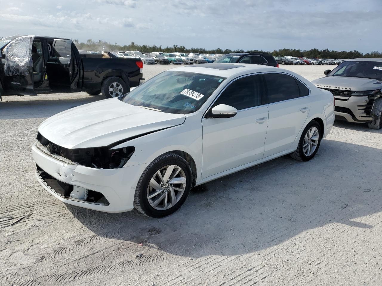 Image 1 of 2018 VOLKSWAGEN PASSAT SE 2018 with VIN 1VWBA7A31JC013084