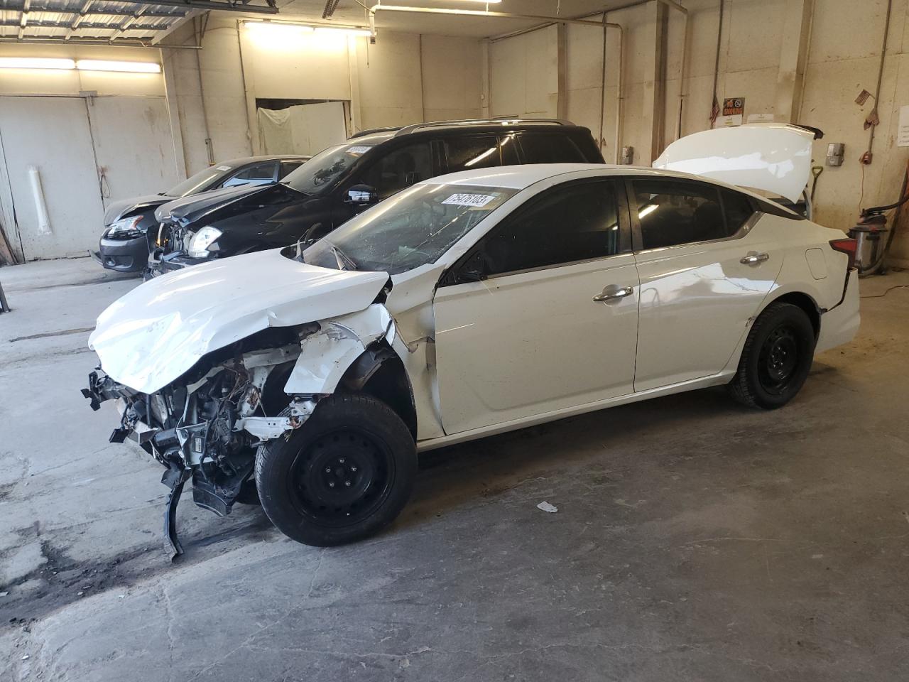 Obraz 1 z 2019 NISSAN ALTIMA S 2019 z VIN 1N4BL4BV3KN303270