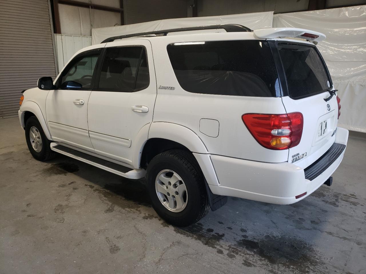 Image 2 of 2001 TOYOTA SEQUOIA LIMITED 2001 with VIN 5TDBT48A91S030083