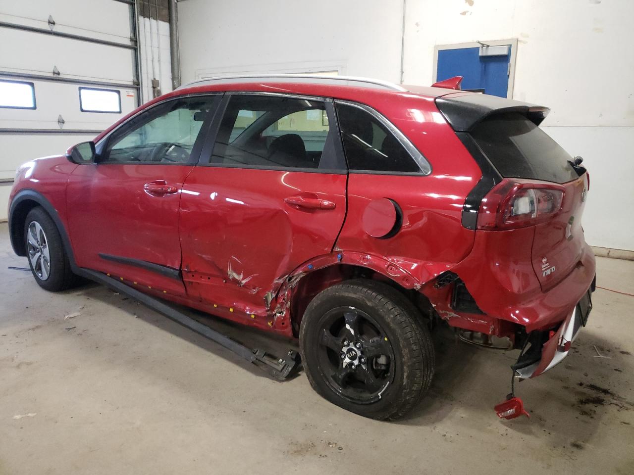 Image 2 of 2019 KIA NIRO FE 2019 with VIN KNDCB3LC7K5352268