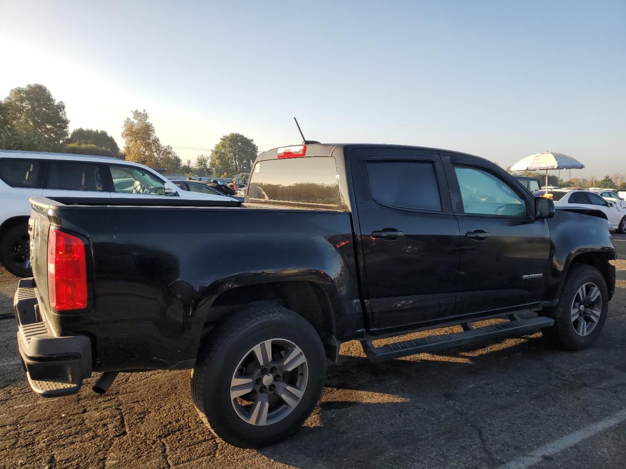 Image 3 of 2018 CHEVROLET COLORADO  2018 with VIN 1GCGSBEN7J1188343