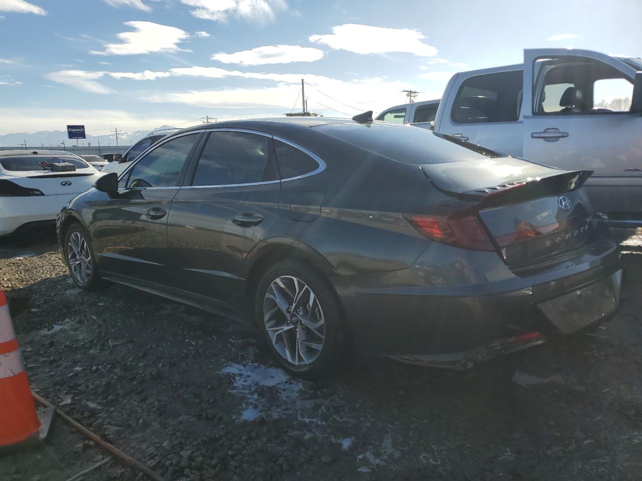 Obraz 2 z 2023 HYUNDAI SONATA SEL 2023 z VIN KMHL64JA5PA247752