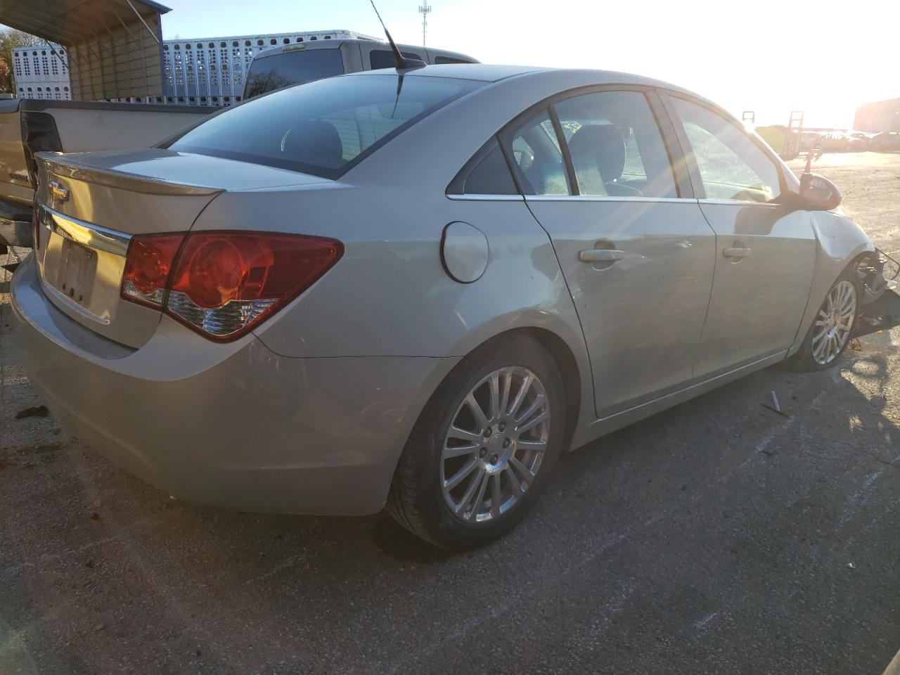 Image 3 of 2012 CHEVROLET CRUZE ECO 2012 with VIN 1G1PJ5SC8C7162852