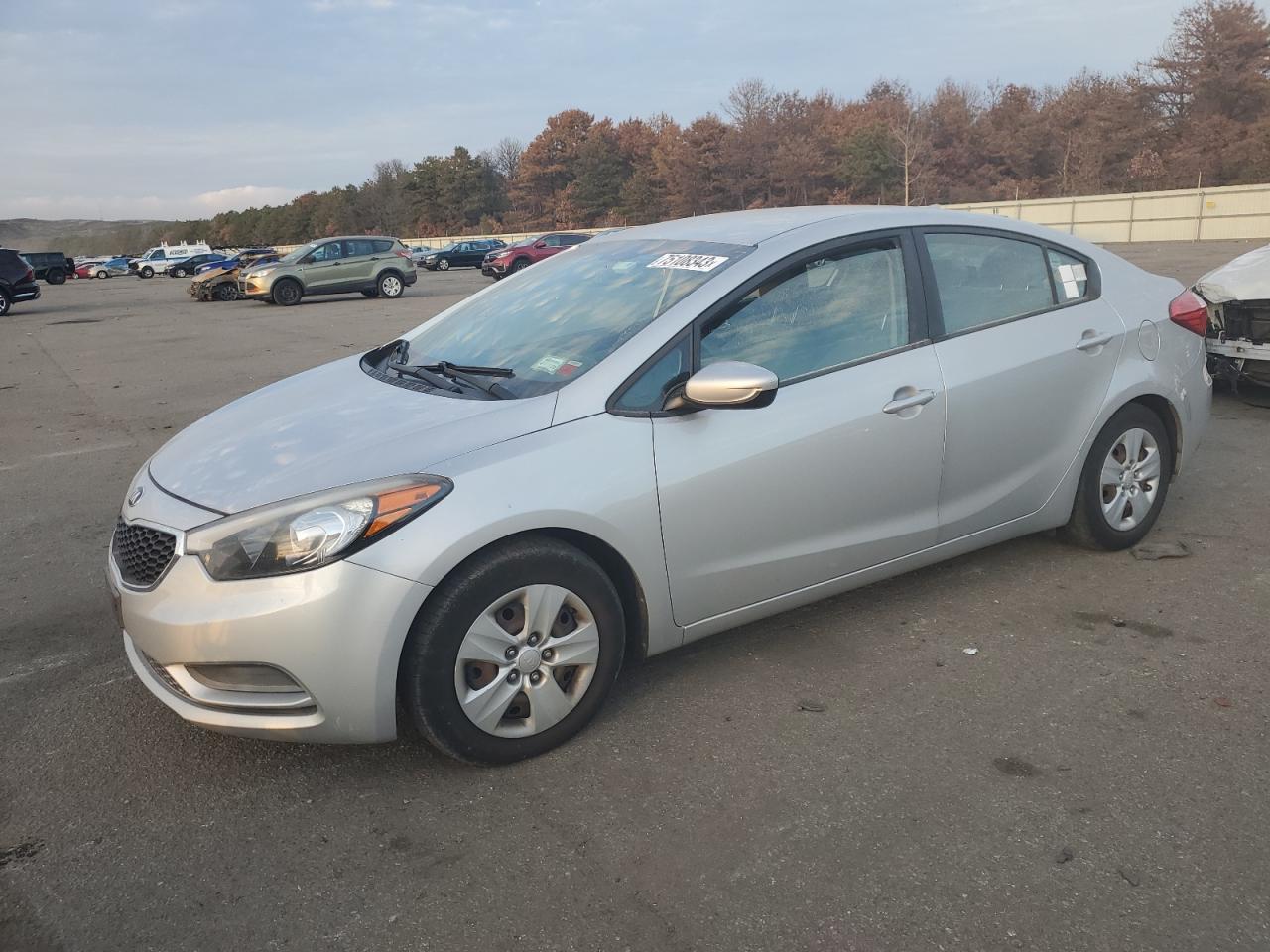 Obraz 1 z 2016 KIA FORTE LX 2016 z VIN KNAFK4A61G5441791