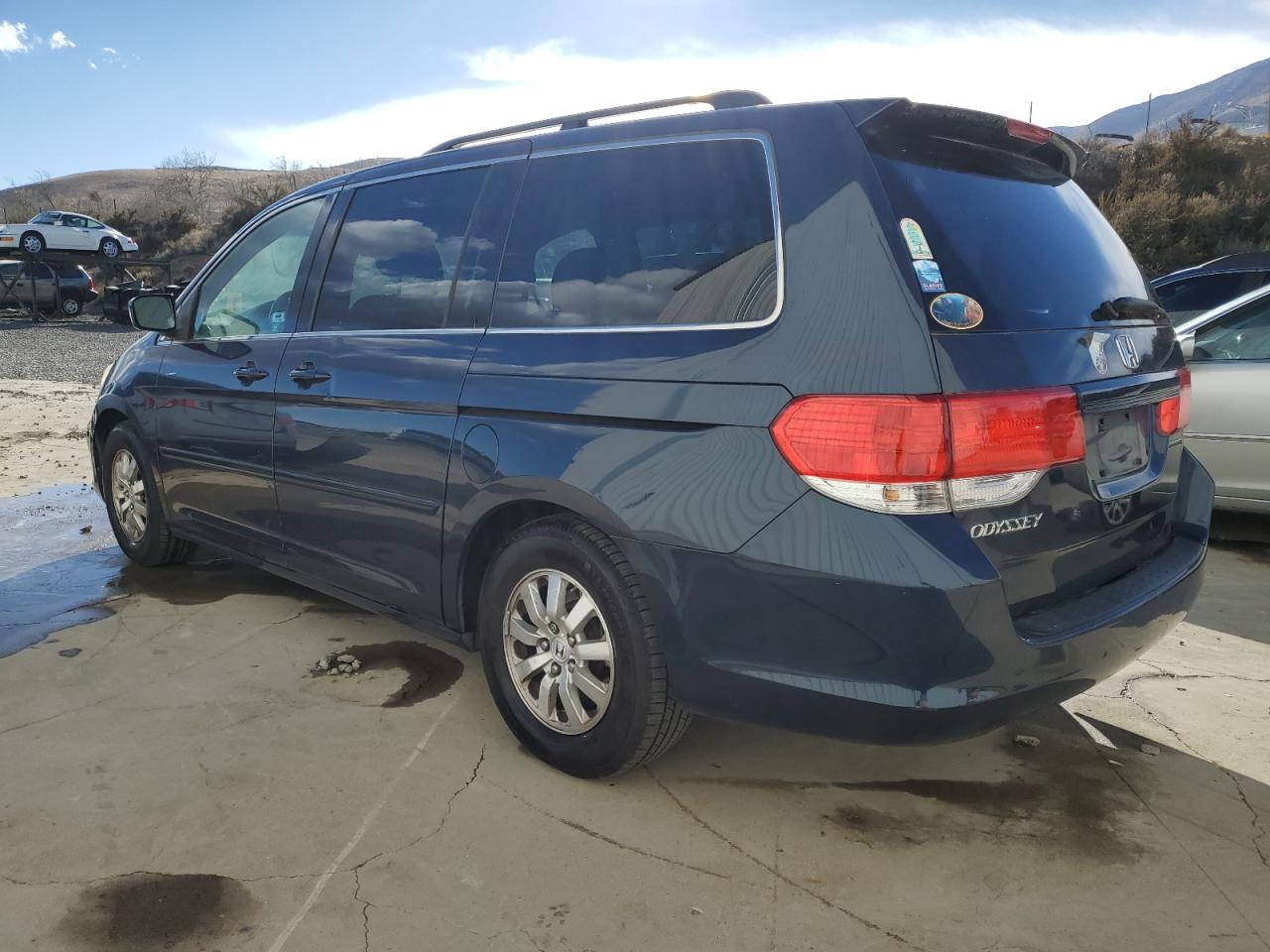 Image 2 of 2010 HONDA ODYSSEY EXL 2010 with VIN 5FNRL3H64AB034793