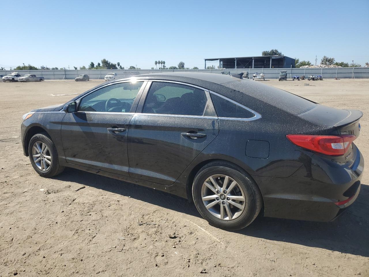 Obraz 2 z 2017 HYUNDAI SONATA SE 2017 z VIN 5NPE24AF4HH592222