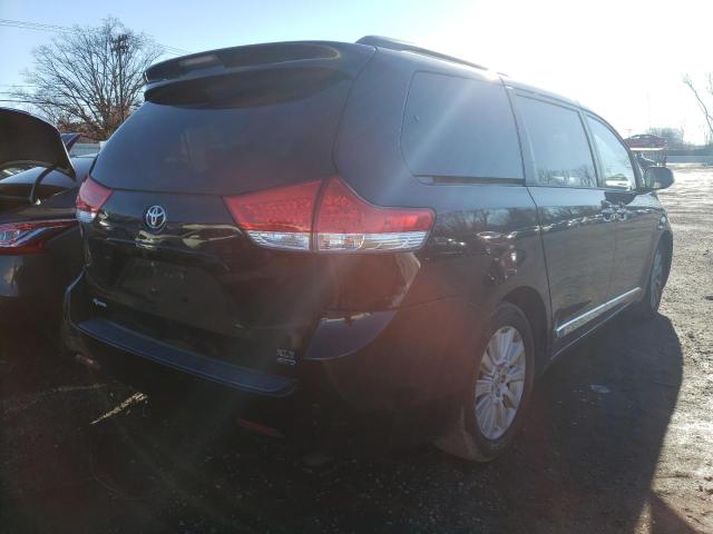 Image 3 of 2013 TOYOTA SIENNA XLE 2013 with VIN 5TDDK3DC4DS058388