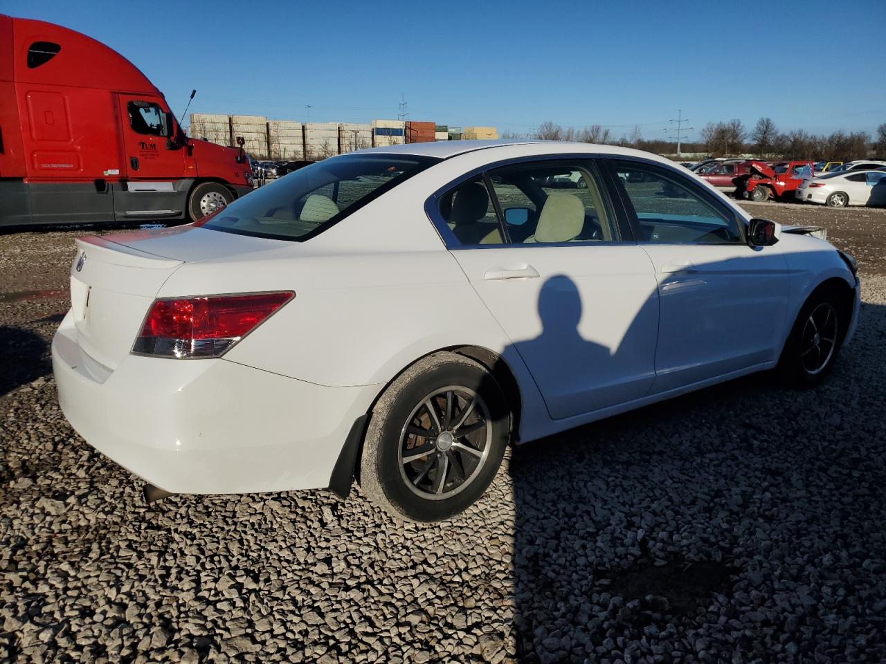 Image 3 of 2008 HONDA ACCORD LX 2008 with VIN 1HGCP26368A161904