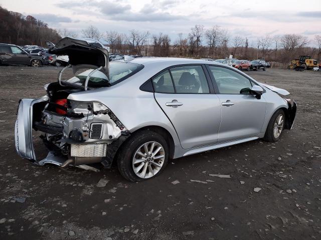 Image 3 of 2022 TOYOTA COROLLA LE 2022 with VIN JTDVPMAE5N3002142