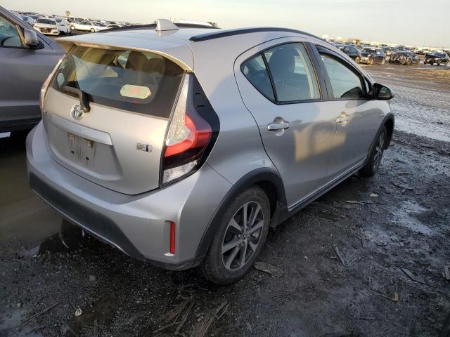 Image 3 of 2018 TOYOTA PRIUS C  2018 with VIN JTDKDTB36J1602824