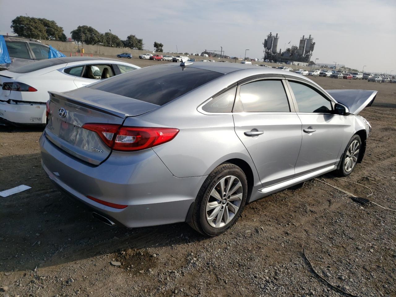 Изображение 3 2017 HYUNDAI SONATA SPORT 2017 с VIN 5NPE34AFXHH564227