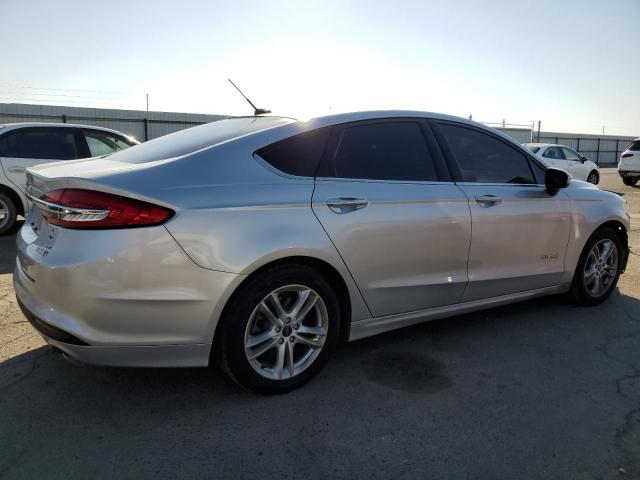 Image 3 of 2018 FORD FUSION SE HYBRID 2018 with VIN 3FA6P0LU3JR132388